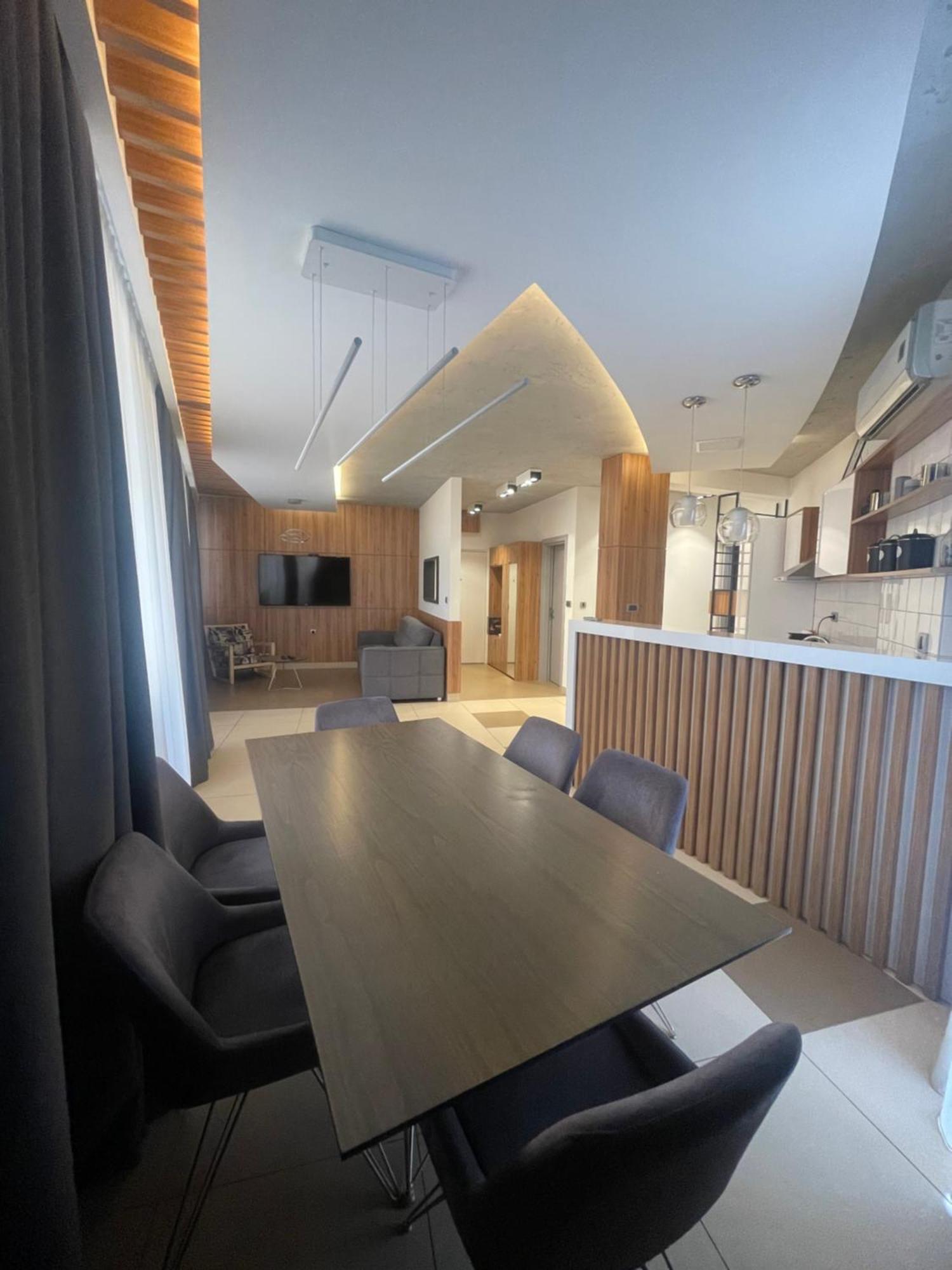 Leo Lux 1 Apartment Nis Exterior photo